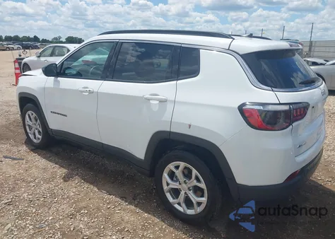 2024 Jeep Compass Latitude 4X4 из США, поврежденный, VIN 3C4NJDBN9RT132757